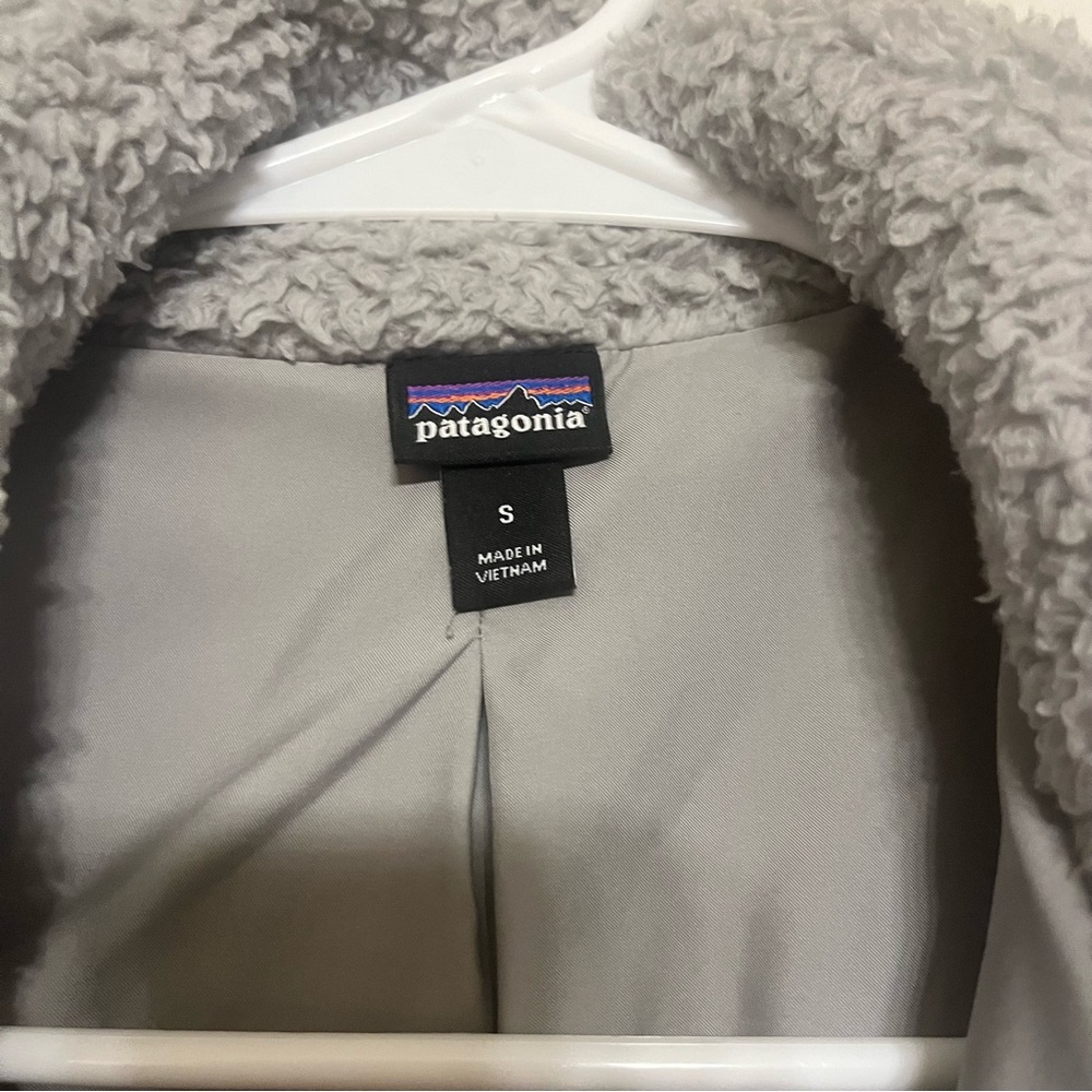 Patagonia‎ Gray Fleece-Lined Vest - Picture 3 of 5